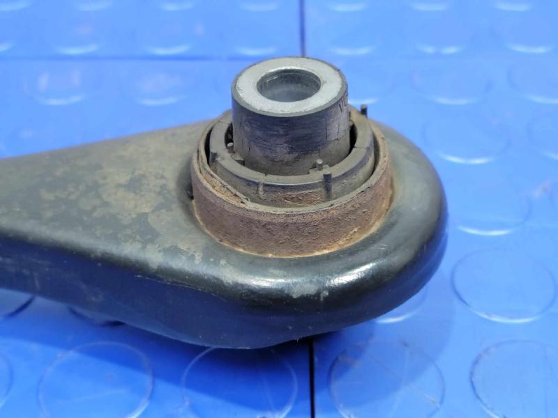 2009 Volkswagen Tiguan Lower Control Arm Rr