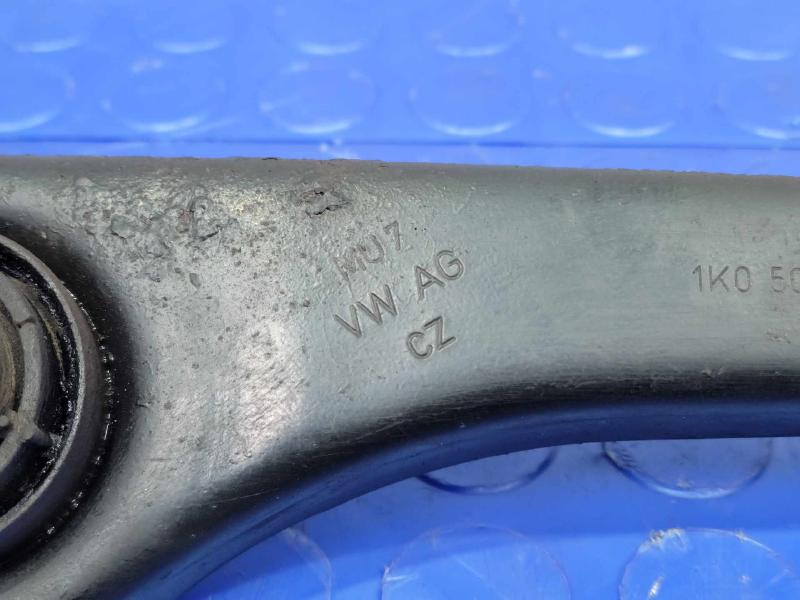 2009 Volkswagen Tiguan Lower Control Arm Rr
