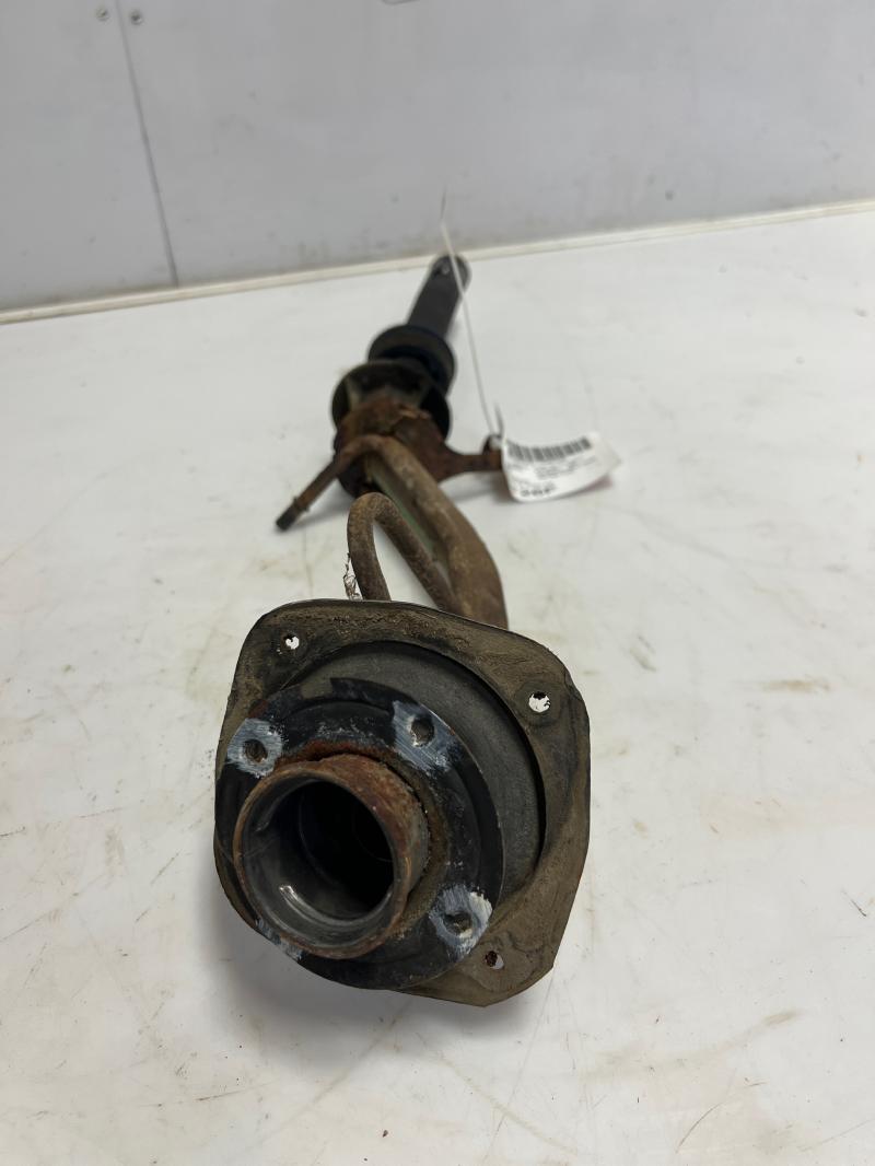 2005 - 2011 Ford Crown Victoria Fuel Filler Neck Assembly OEM 8W7Z9034B