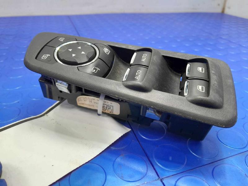 2014 Ford Explorer Door Switch Front