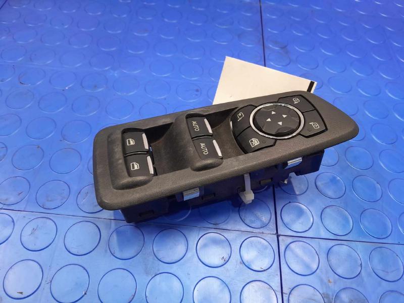 2014 Ford Explorer Door Switch Front