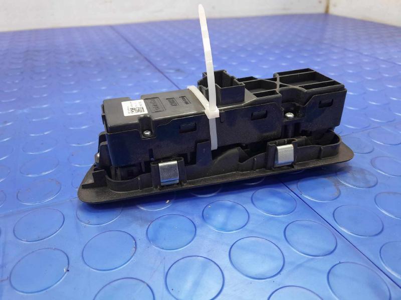 2014 Ford Explorer Door Switch Front