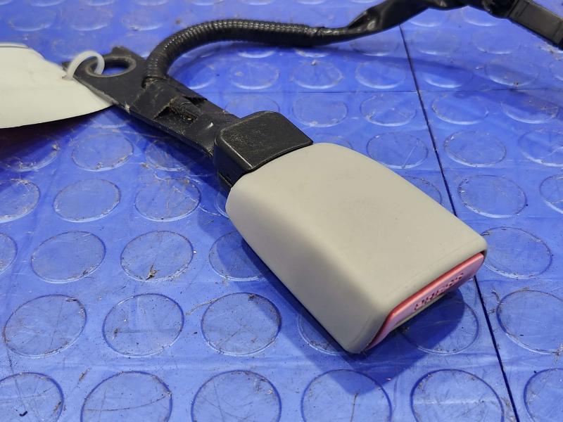 2010 Lexus RX350 RX450H Front Seat Belt