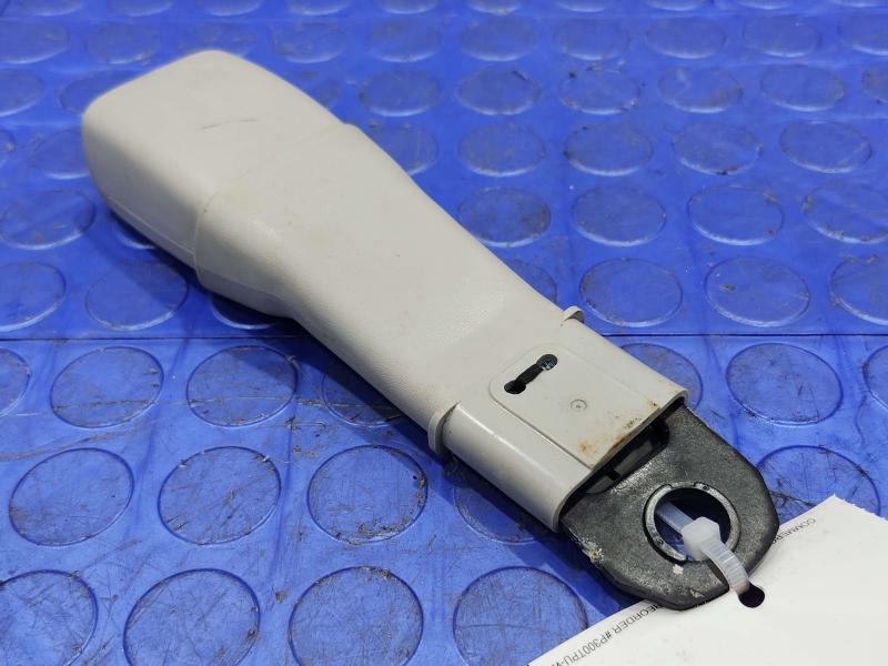 2010 Lexus RX350 RX450H Rear Seat Belt