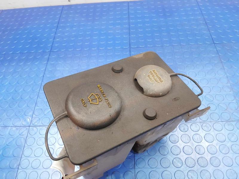 1991 Ford Ranger Coolant Recovery Bottle