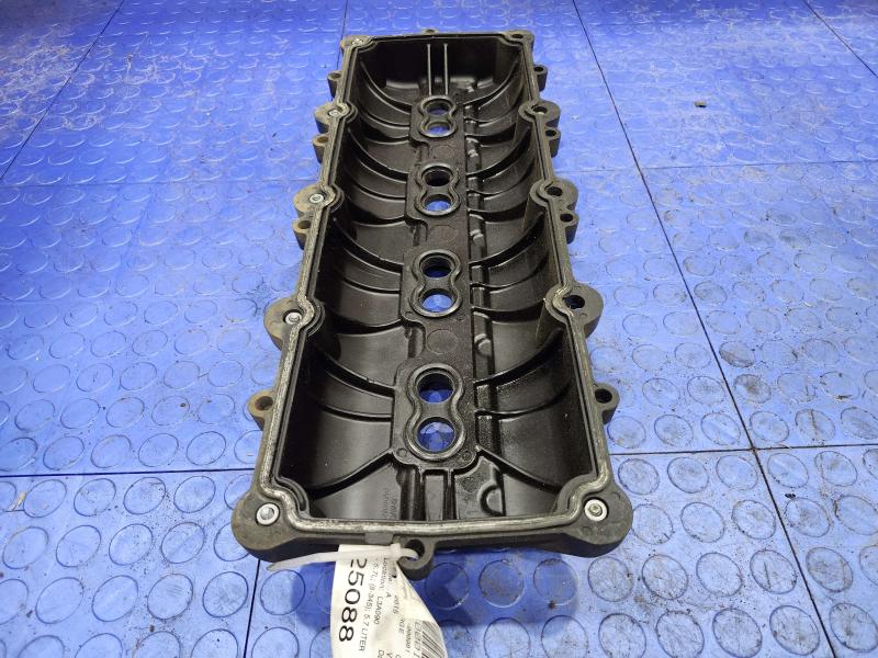 2015 Dodge Charger Valve Cover