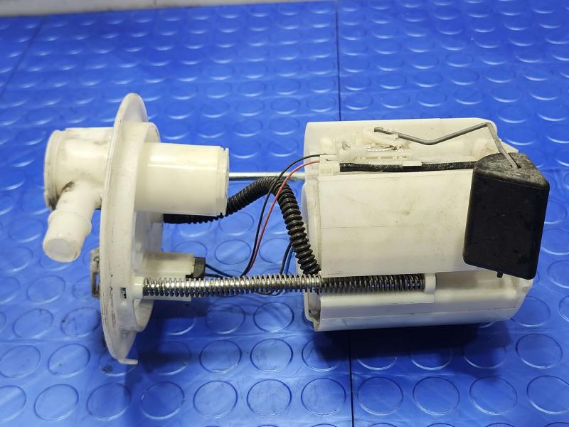 2014-2019 Toyota Corolla Sedan Fuel Pump Assembly Genuine OEM 7702002410