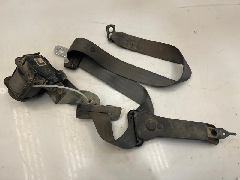 1998 Jeep Cherokee Rear Seat Belt