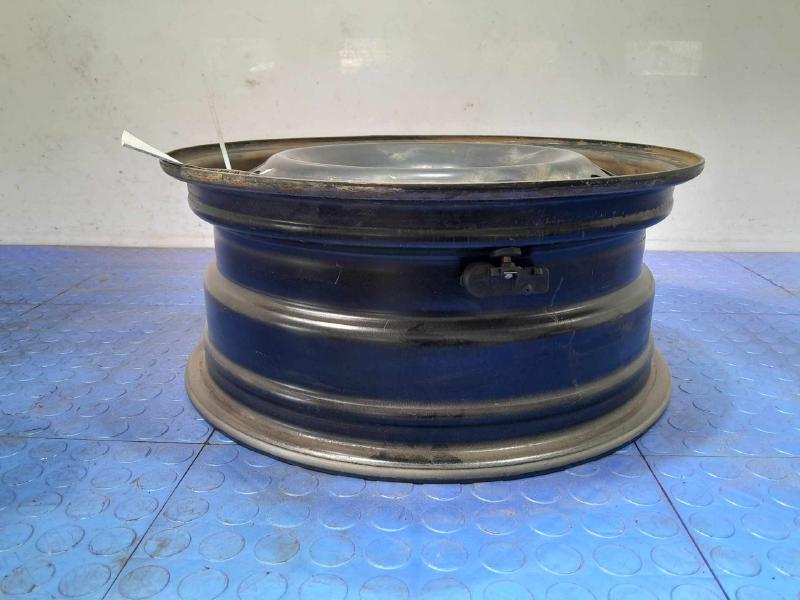 2013 Ford Fusion Wheel
