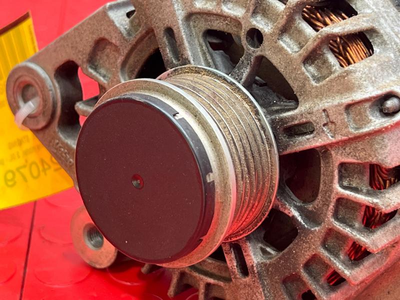2020-2024 Kia Soul 2.0L Alternator Assembly 150 Amp Genuine OEM 373002E821