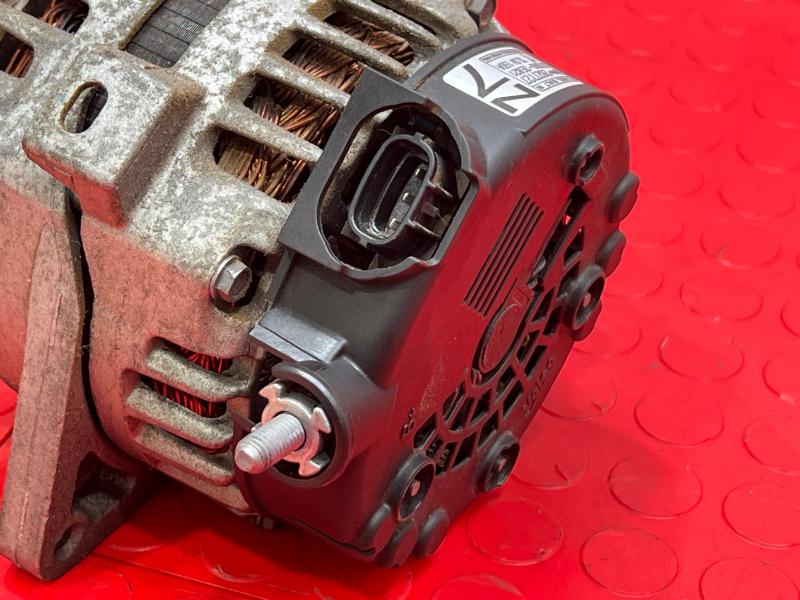 2020-2024 Kia Soul 2.0L Alternator Assembly 150 Amp Genuine OEM 373002E821
