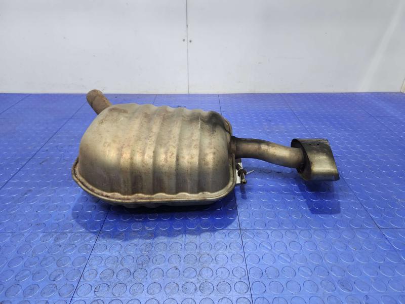 2016-2018 Kia Optima 2.4L Rear Exhaust Muffler Right Passenger Side OEM 28711D5600