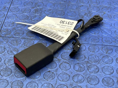 2013 Chevrolet Malibu Front Seat Belt