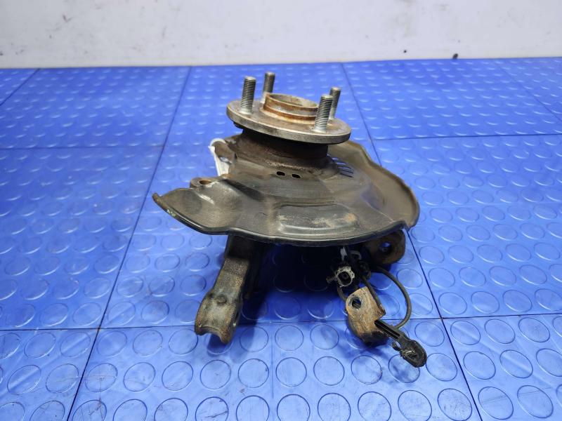 2015 Toyota Prius Spindle Knuckle Front