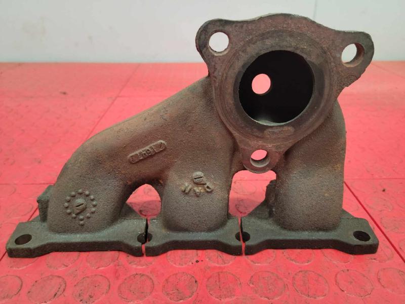 2008 Saturn Vue Exhaust Manifold