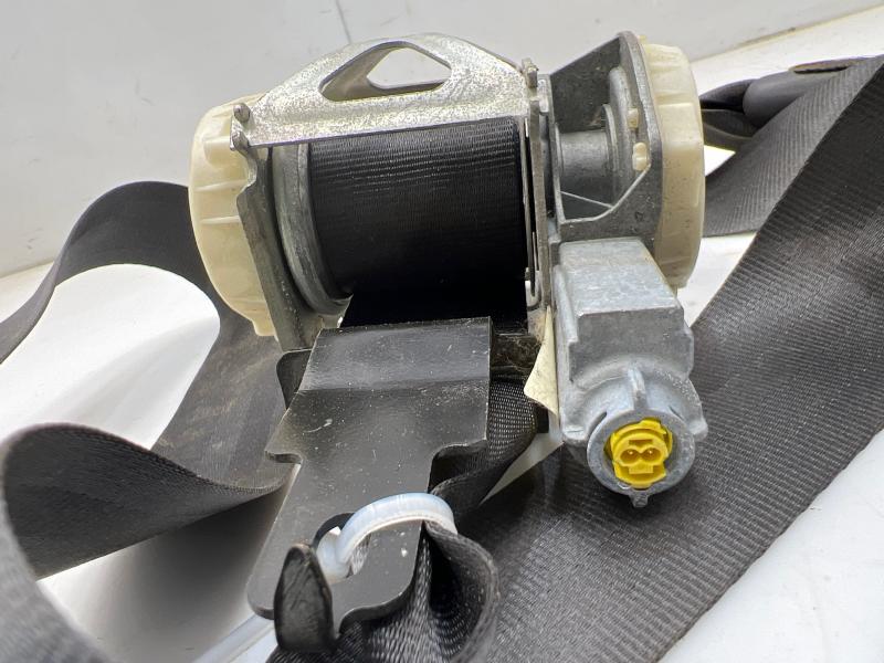 2011 Hyundai Sonata Front Seat Belt