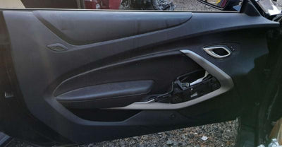 2017 Chevrolet Camaro Front Door Trim Panel