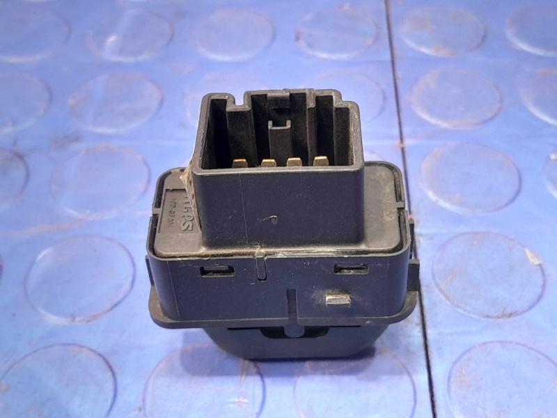 2005 Ford Explorer Door Switch Front