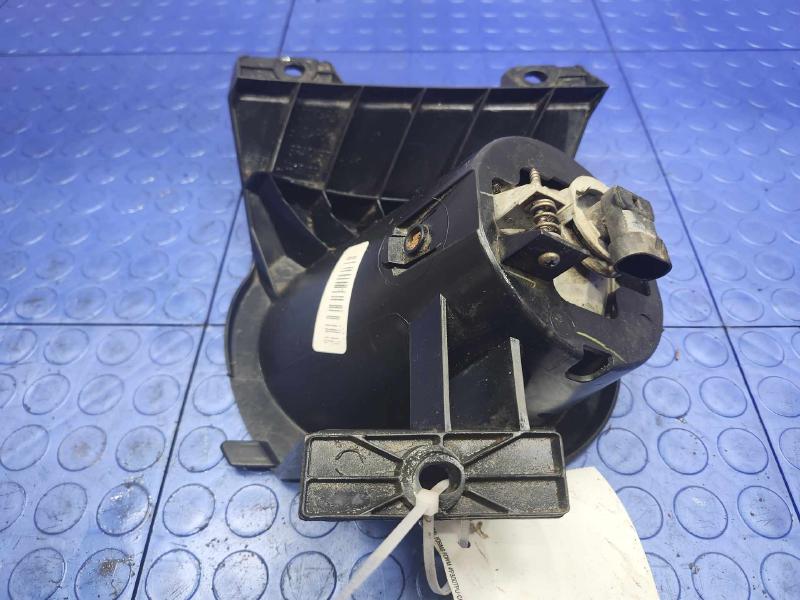 2006-2010 Ford F-150 Fog Lamp Assembly Right Passenger Side OEM AL3Z15200A,RH