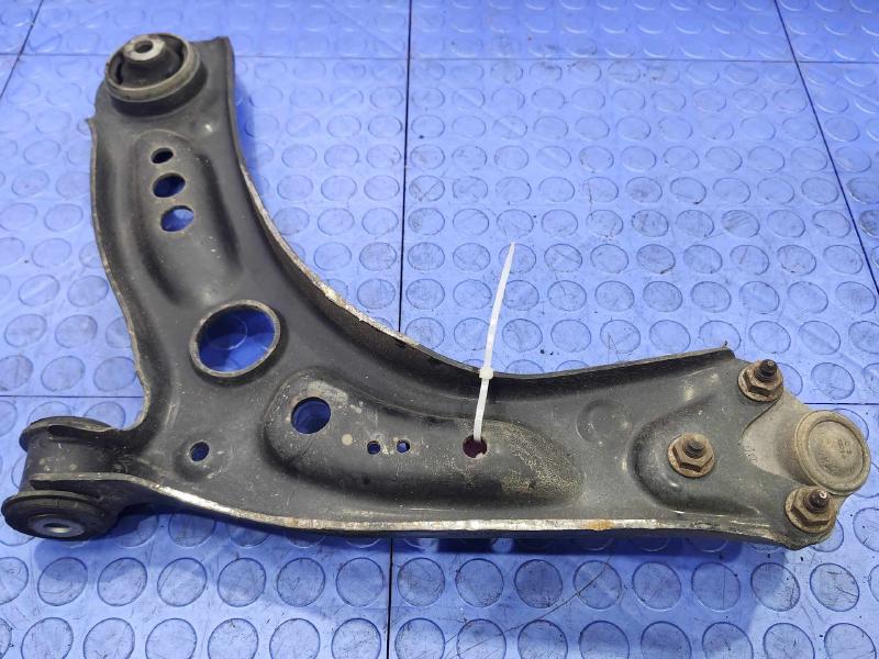 2015 Volkswagen Golf Lower Control Arm Front
