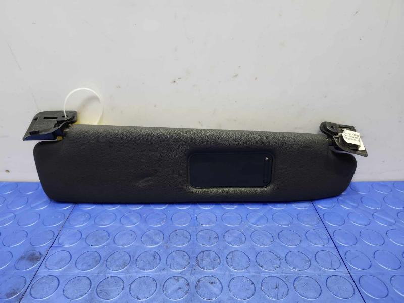 2003 BMW Z4 Sun Visor