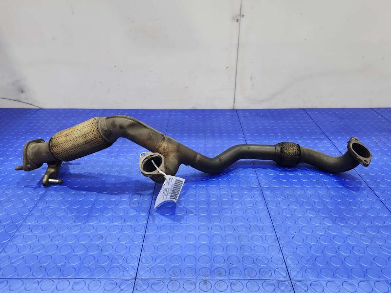 2011-2013 Kia Sorento 3.5L Exhaust Crossover Pipe Front Exhaust Pipe OEM 286101U100