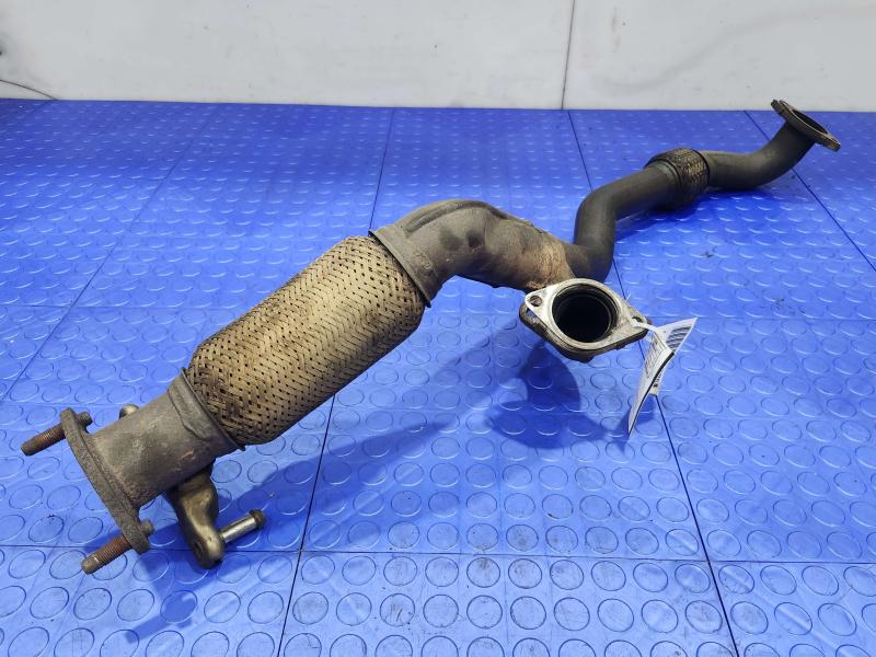 2011-2013 Kia Sorento 3.5L Exhaust Crossover Pipe Front Exhaust Pipe OEM 286101U100