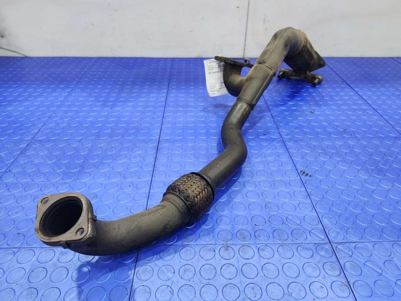 2011-2013 Kia Sorento 3.5L Exhaust Crossover Pipe Front Exhaust Pipe OEM 286101U100