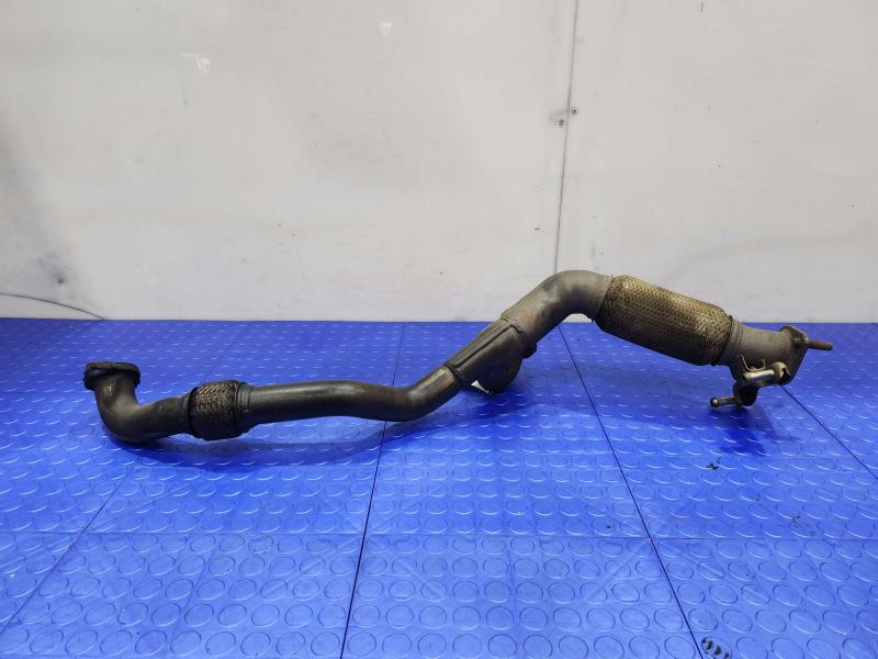 2011-2013 Kia Sorento 3.5L Exhaust Crossover Pipe Front Exhaust Pipe OEM 286101U100