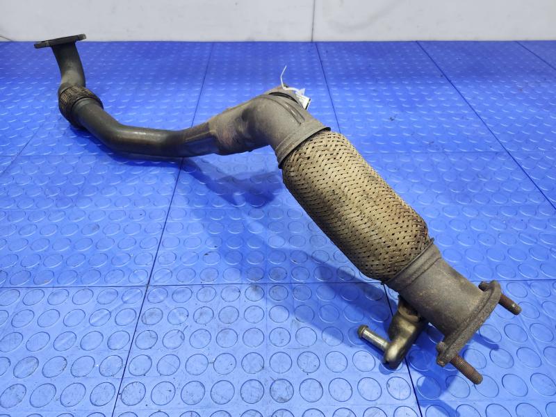 2011-2013 Kia Sorento 3.5L Exhaust Crossover Pipe Front Exhaust Pipe OEM 286101U100