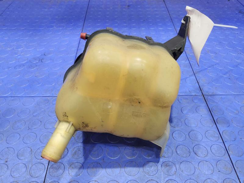 2014 Ford Explorer Coolant Recovery Bottle