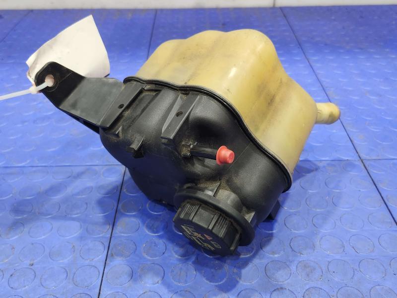 2014 Ford Explorer Coolant Recovery Bottle