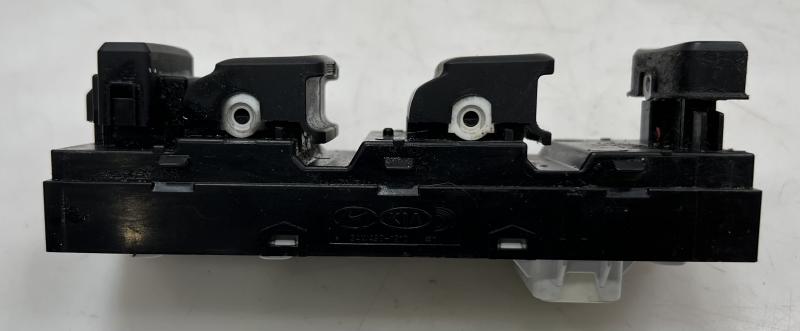 2017 Hyundai Sonata Door Switch Front