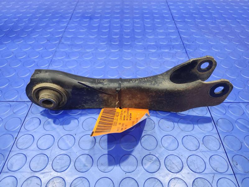2017 Chrysler 200 Lower Control Arm Rr