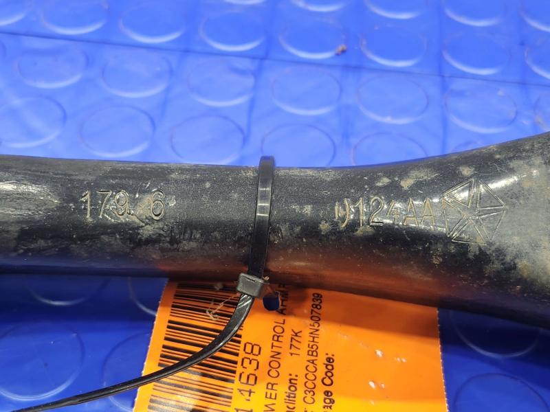 2017 Chrysler 200 Lower Control Arm Rr