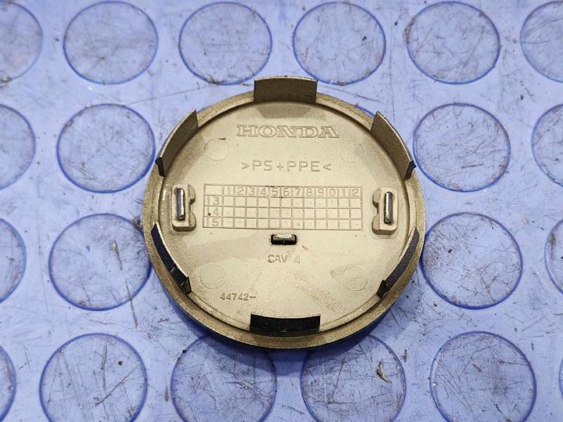 2016 Honda CR-V Center Cap