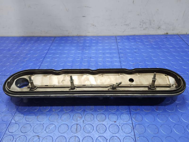 2013 Chevrolet Silverado 1500 Valve Cover