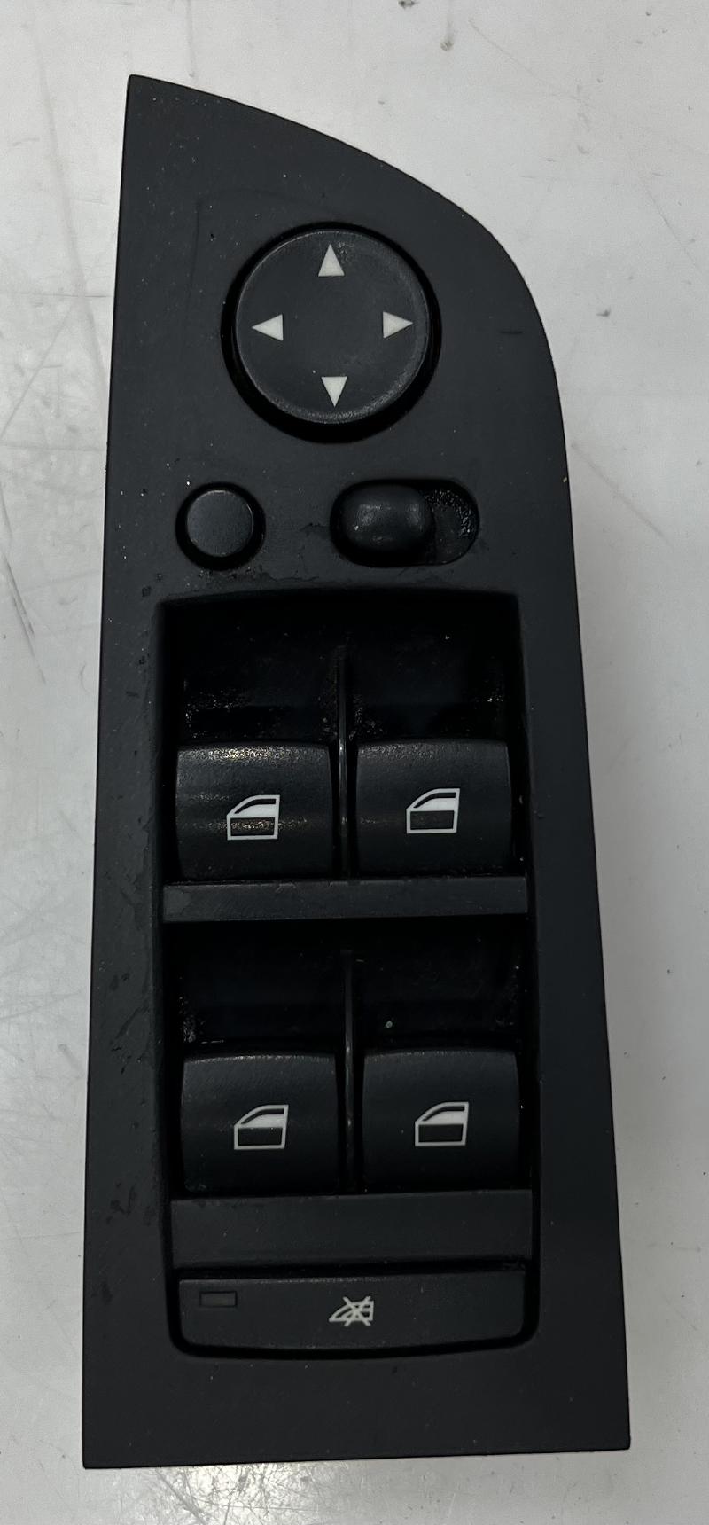 2007 BMW 328i Door Switch Front
