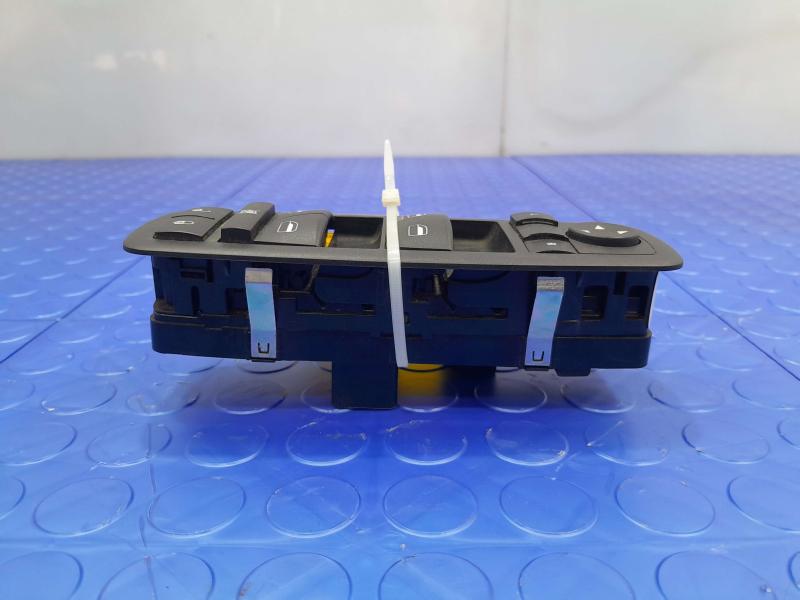 2014 Dodge Journey Door Switch Front