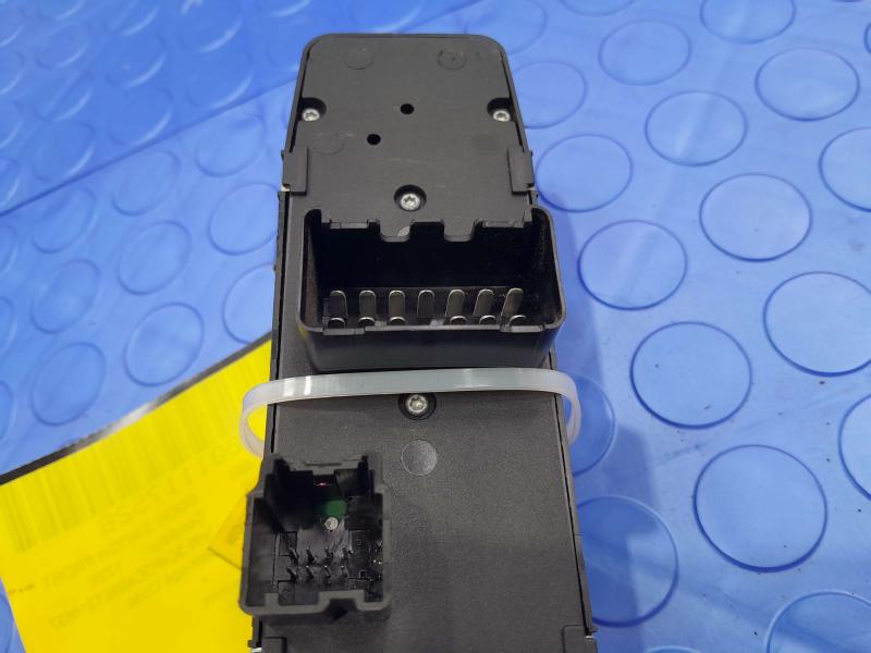 2014 Dodge Journey Door Switch Front