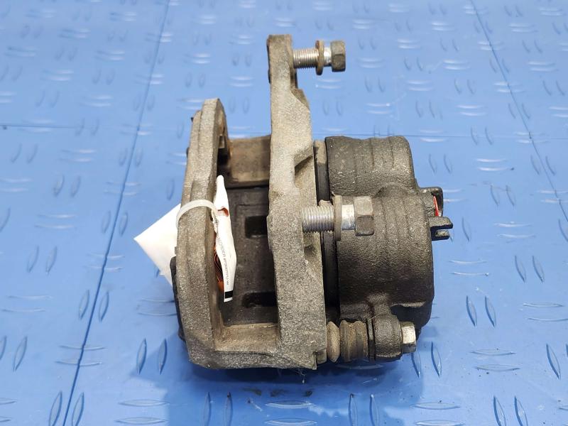 2018 Subaru Forester Caliper