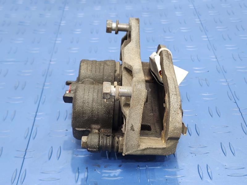 2018 Subaru Forester Caliper