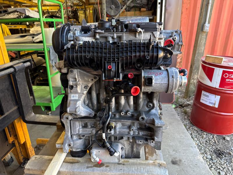 2018 Volvo S90 Engine Assembly/Motor