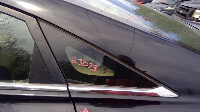 2011 - 2014 Hyundai Sonata Quarter Glass LH Driver Side OEM 878103S010