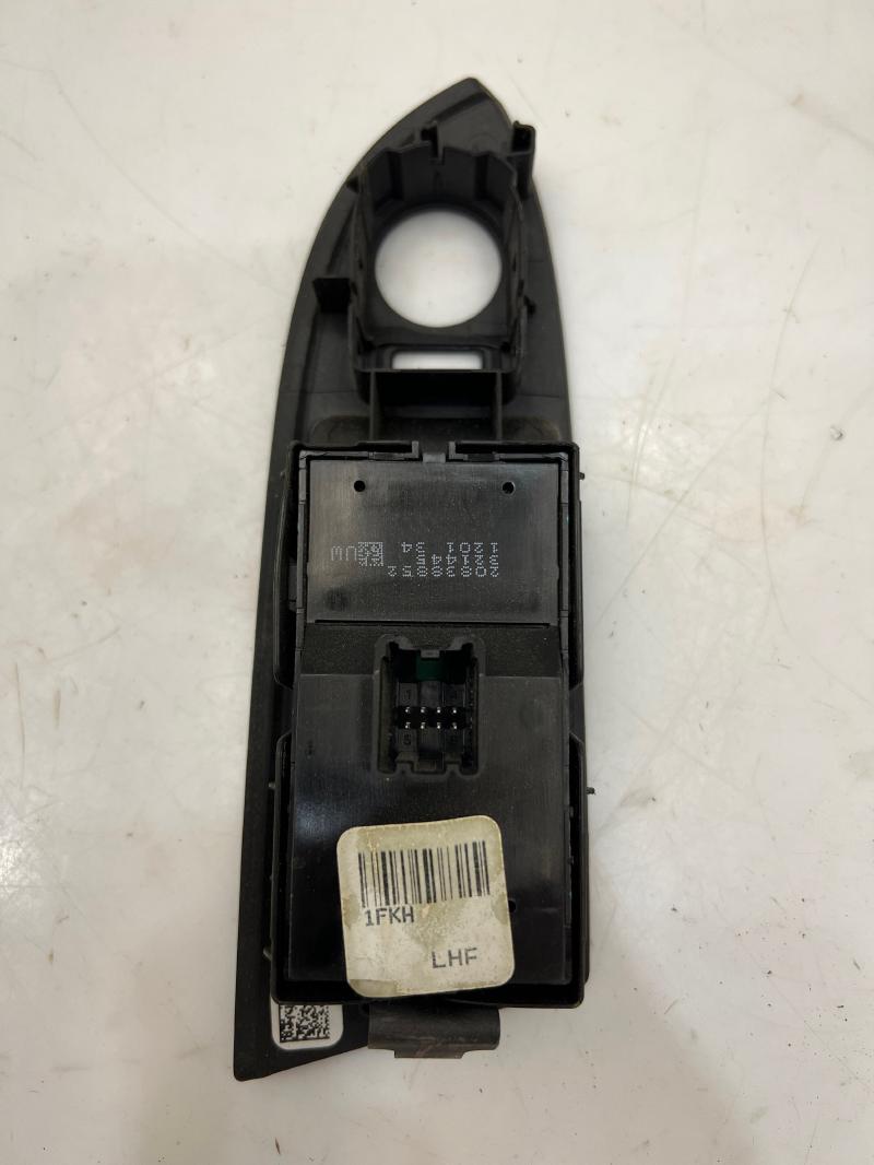 2012 Chevrolet Volt Door Switch Front