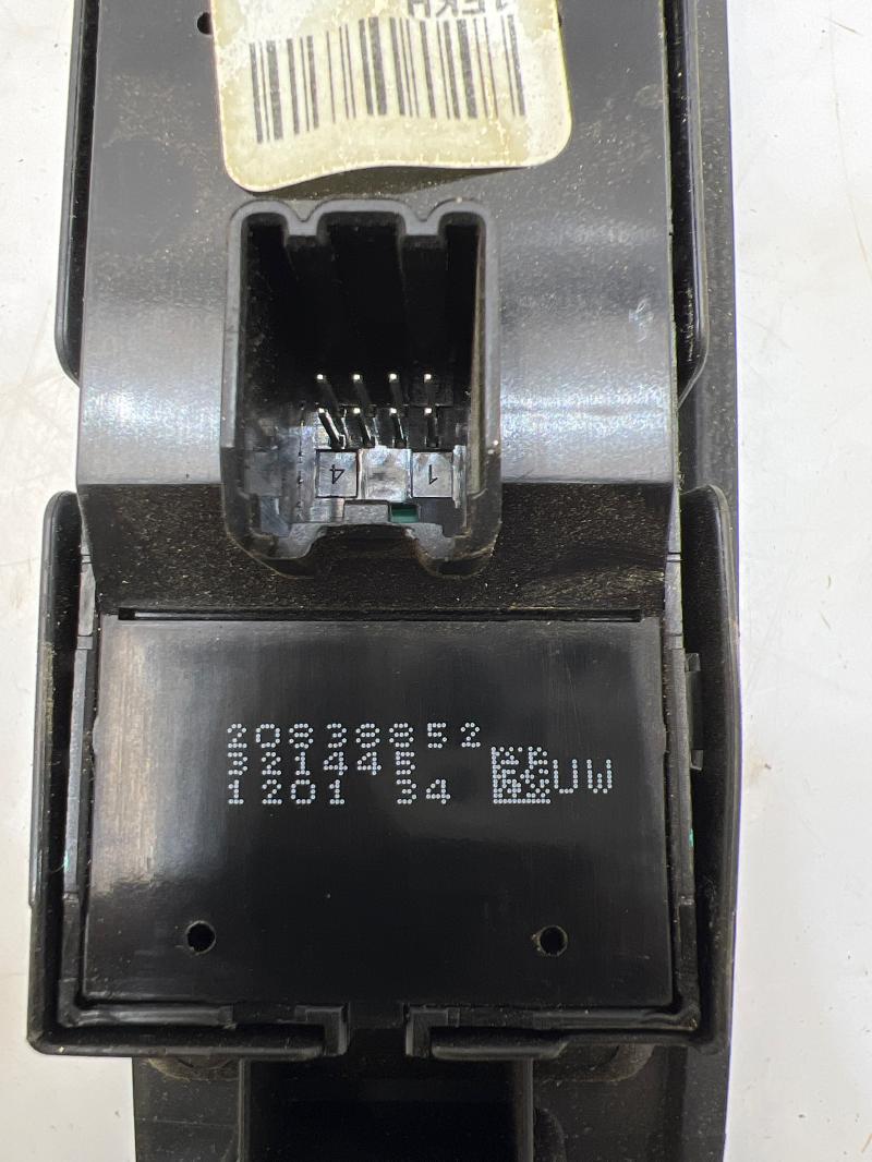 2012 Chevrolet Volt Door Switch Front