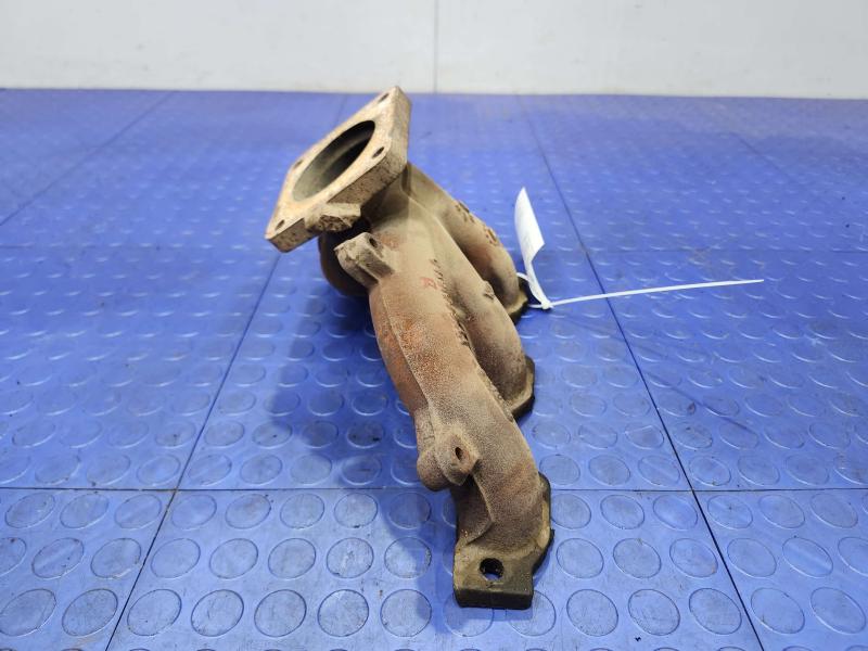 2007 Dodge Grand Caravan Exhaust Manifold
