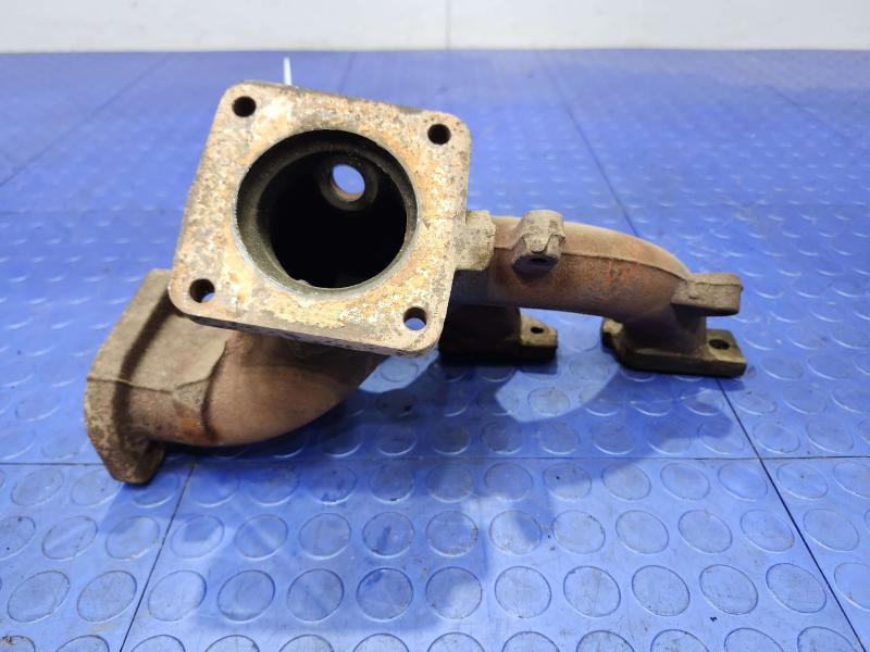 2007 Dodge Grand Caravan Exhaust Manifold