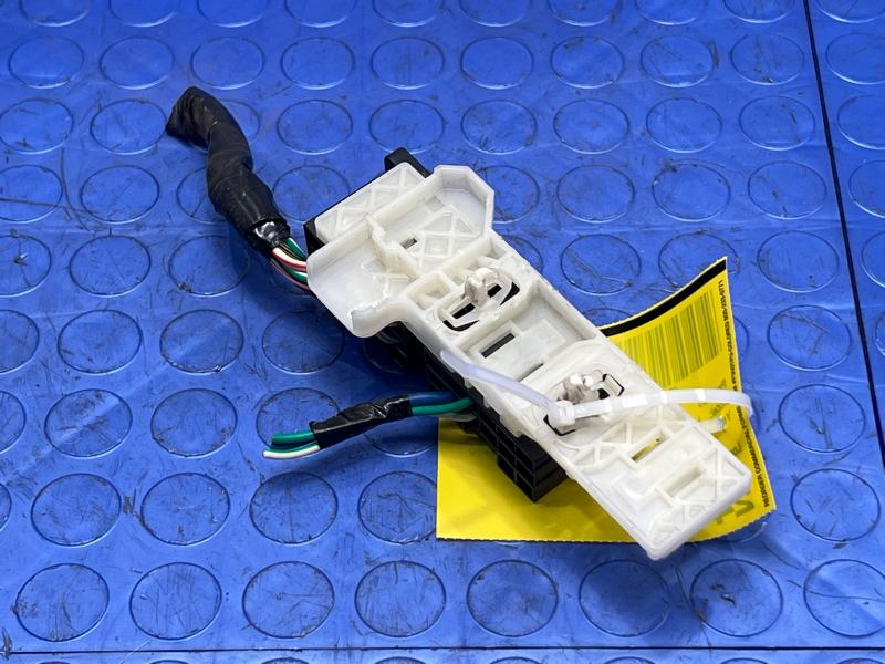 2006 Mazda Miata Cabin Fuse Box