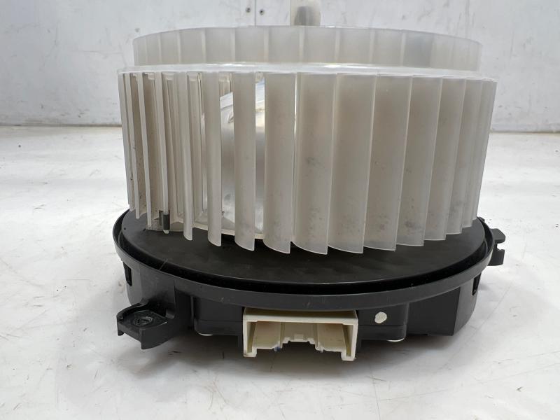 2018 Chevrolet Equinox Blower Motor